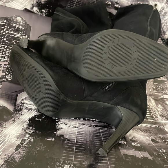 Isaac Mizrahi Heeled Knee High Boots - Picture 4 of 9